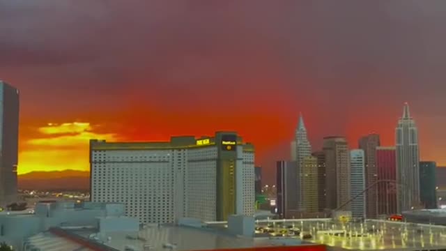 Raining in Las Vegas 9/28/2022