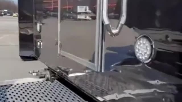 Let's get a feel for the inside of a luxury truck