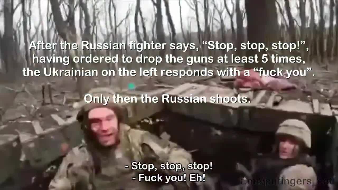 Russian fighter attempting to capture two Ukrainian fighters