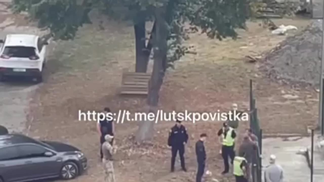 About a dozen men surrounded another "volunteer" of the Ukrainian Armed Forces