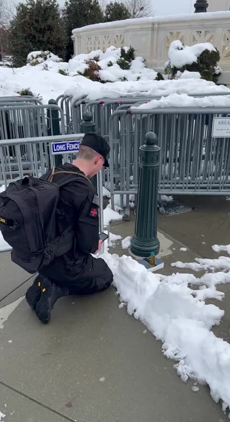 Seth Warichak Anoniting the US Supreme Court