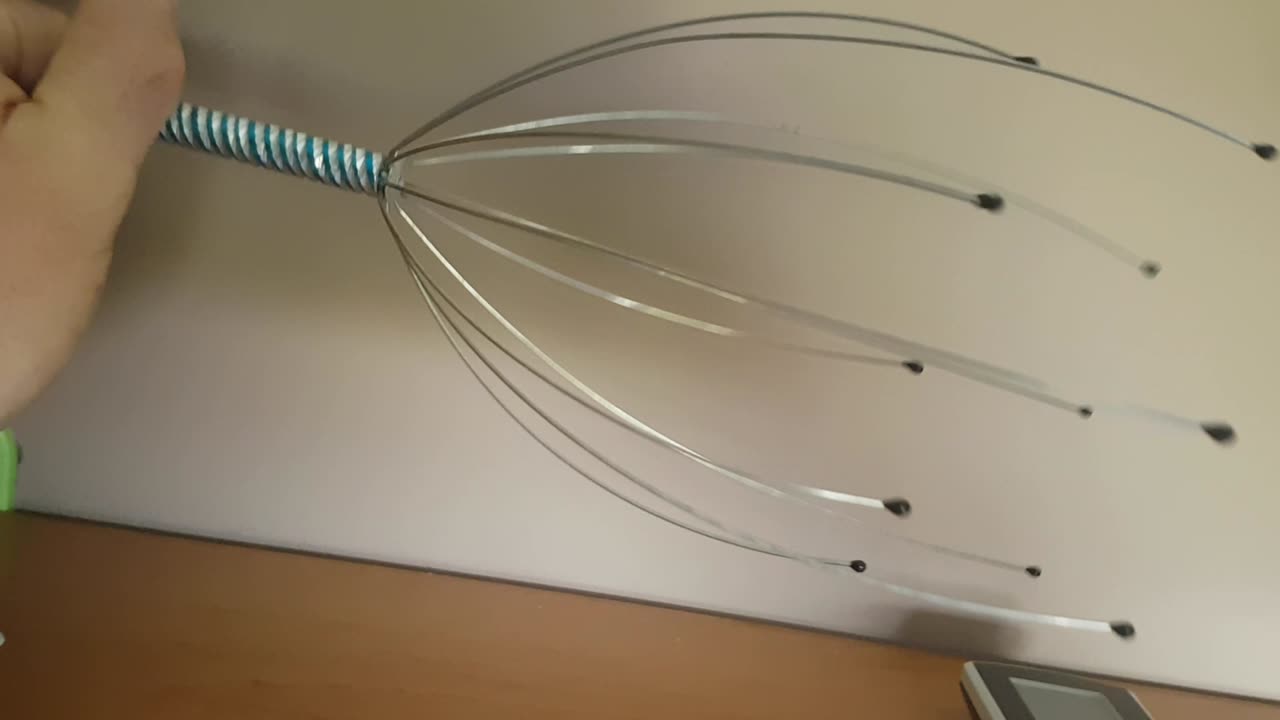 head massage tool