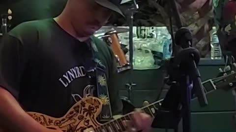 Austin Thompson (Funky Lampshades) - LIVE @ OSO (Short 6)