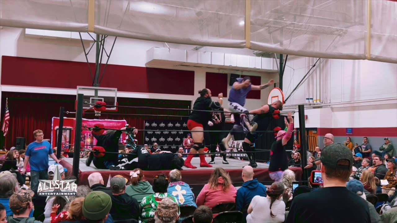 All-Star Entertainment:(Jingle Bell Brawl Battle Royal)
