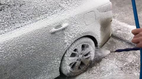 Washing dirty cars like Kia Optima GT for $ 2 foam, wax, osmosis. Watch and Learn.