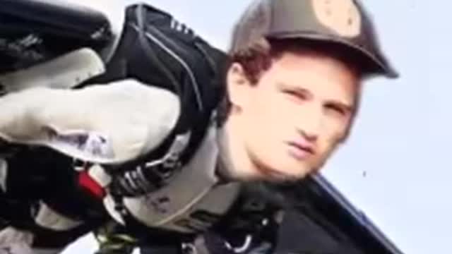 BirdMan Flys while Shatner Sings