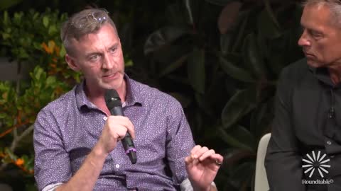 8 prominent doctors & scientists engage in a remarkable exchange