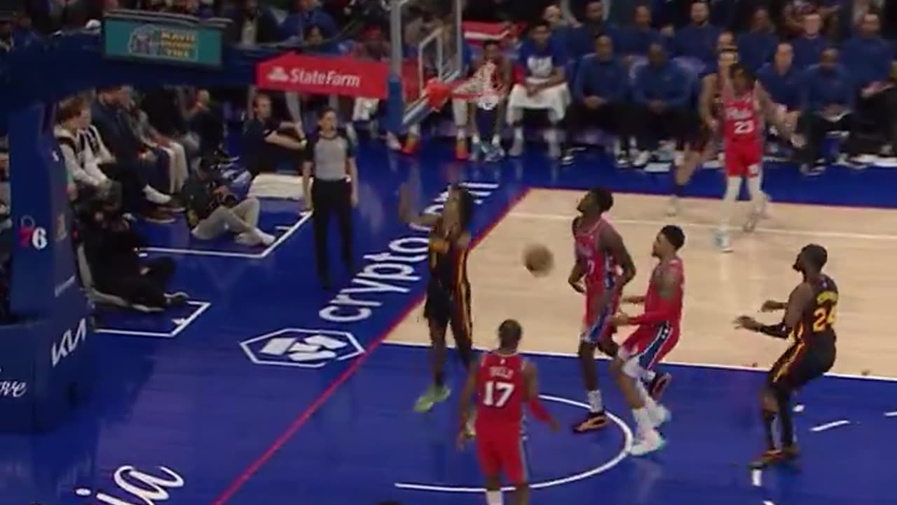 NBA - Jalen Johnson the hammer 🔨 Sixers-Hawks