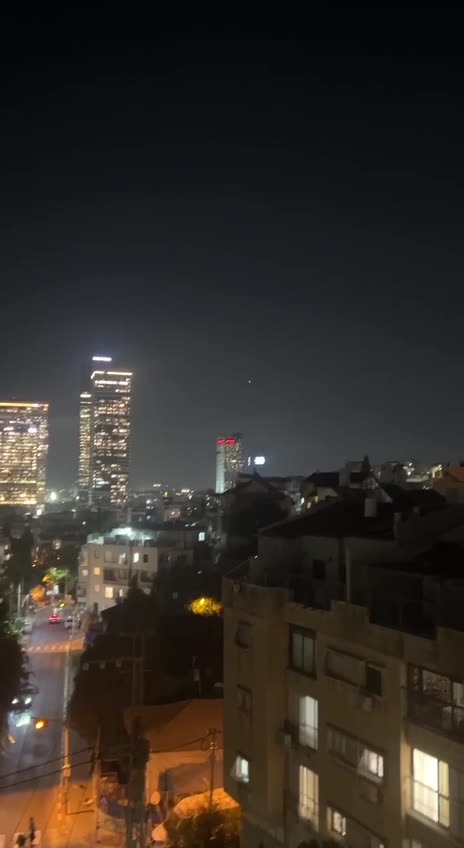 minutes ago Alarms and interceptions above Tel Aviv
