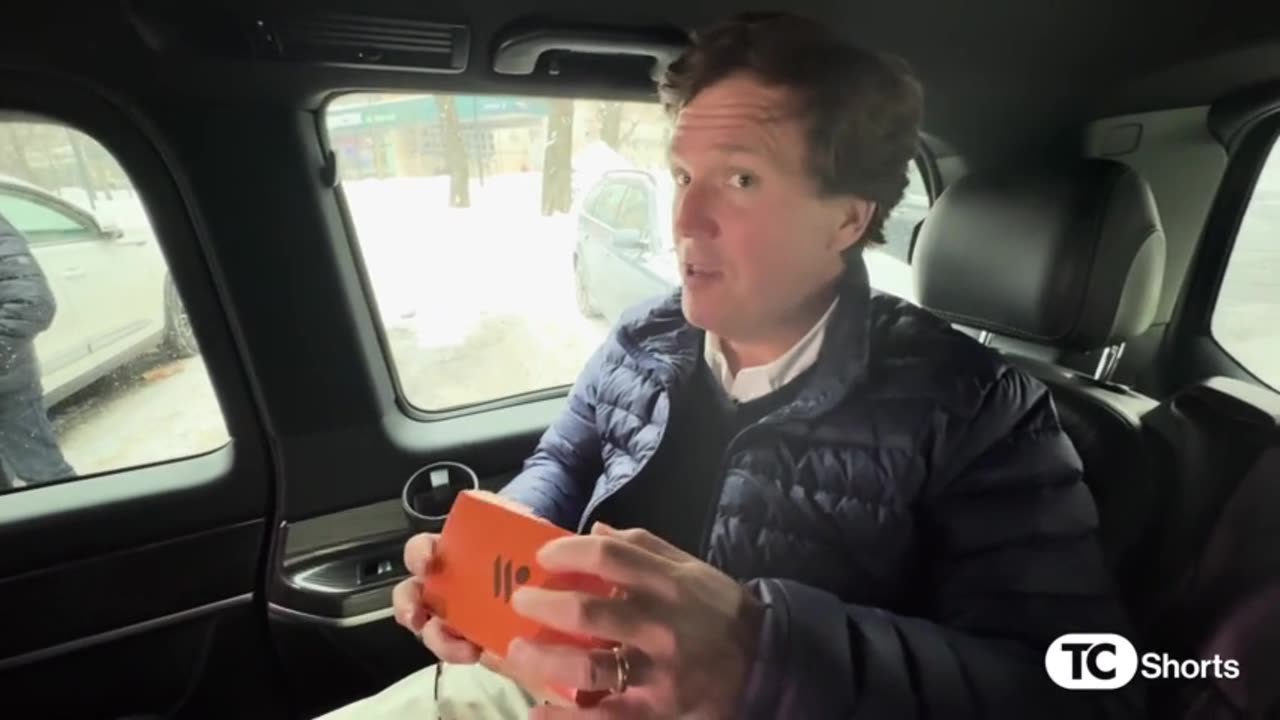 Tucker Carlson Visits a Russian McDonald’s