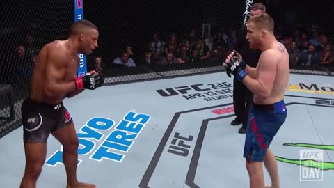 Justin Gaethje Knocks Out Barboza With Devastating Right Hook | UFC Philadelphia, 2019 | On This Day