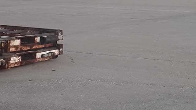 Aircraft taxi