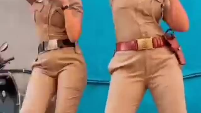 shorts dance