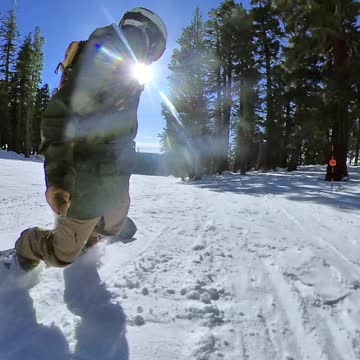 Excuse me coming thru!