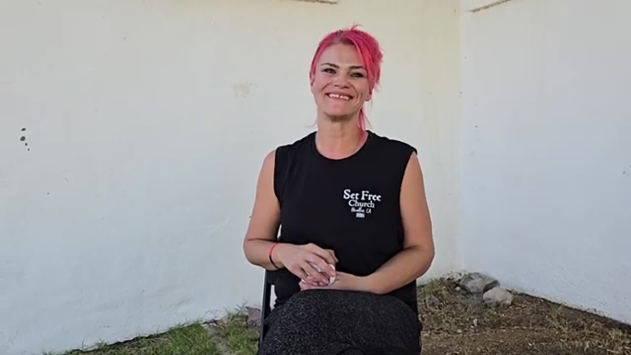 Christina: Talks Overcoming #homeless #amongus #addiction