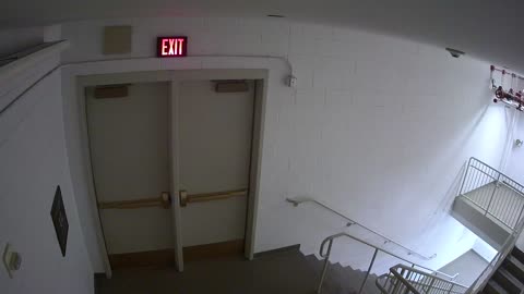 7179CVCULStair5North_2021-01-06_22h40min02s163ms.mp4