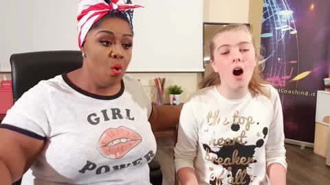 Cute beginning singer and Vocal Coach (EN subs) Cheryl Porter