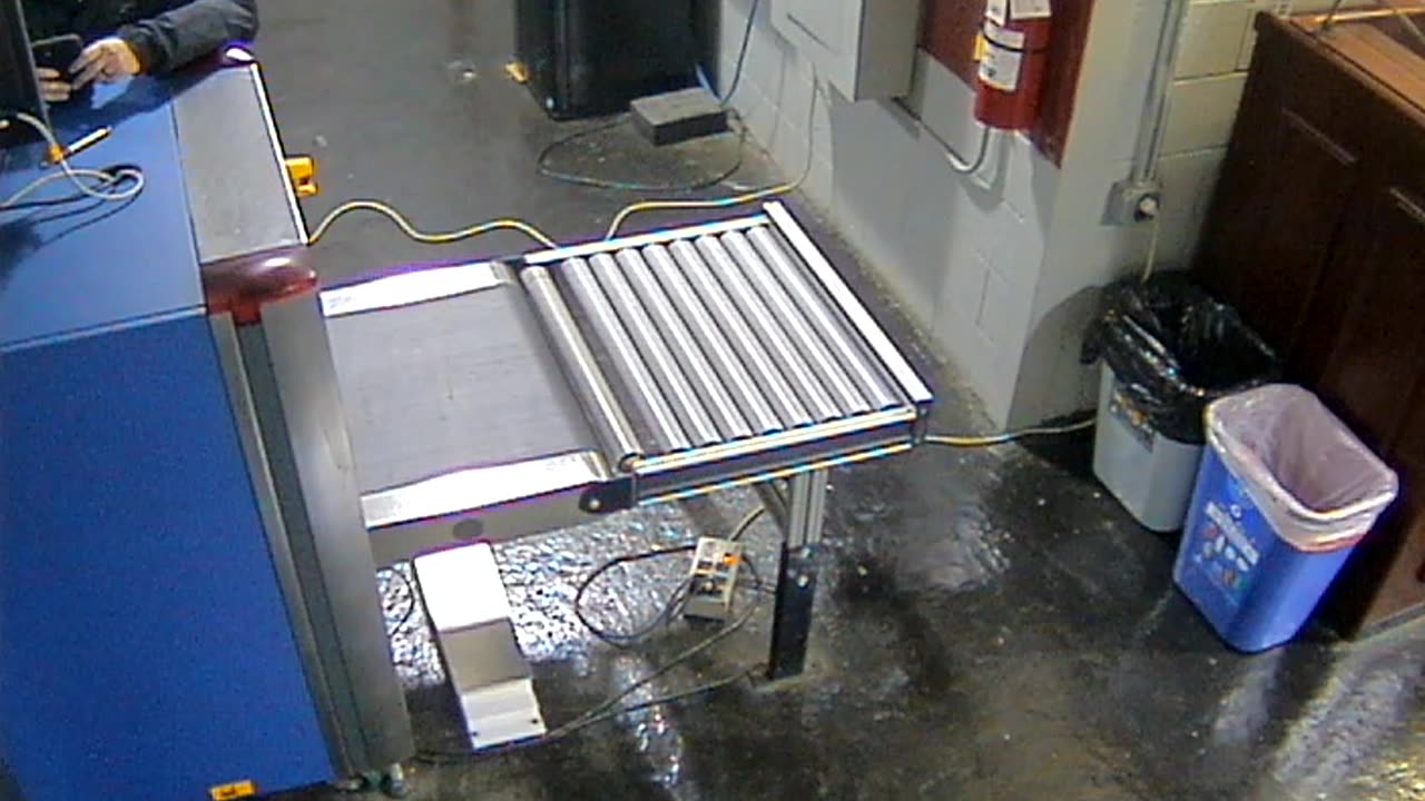 3801FHOBBALoadingDock_2021-01-06_04h51min00s323ms.mp4