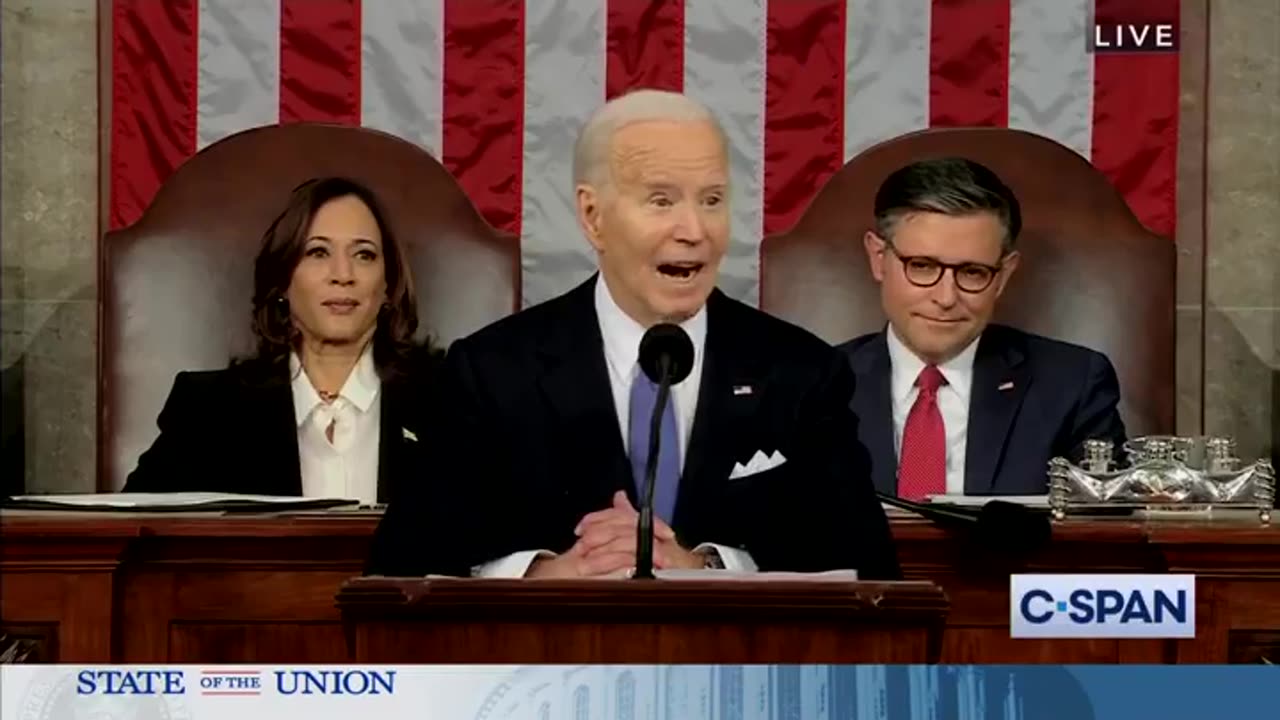 Biden: 'Border Patrol Unions Endorsed This Bill!' - Republicans: 'Boo!'