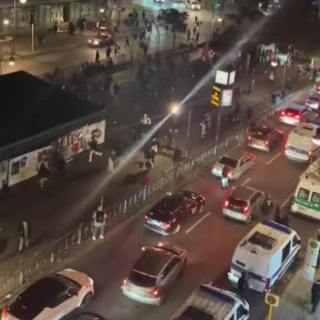 Anti-Israel protesters clash with German police in Berlin