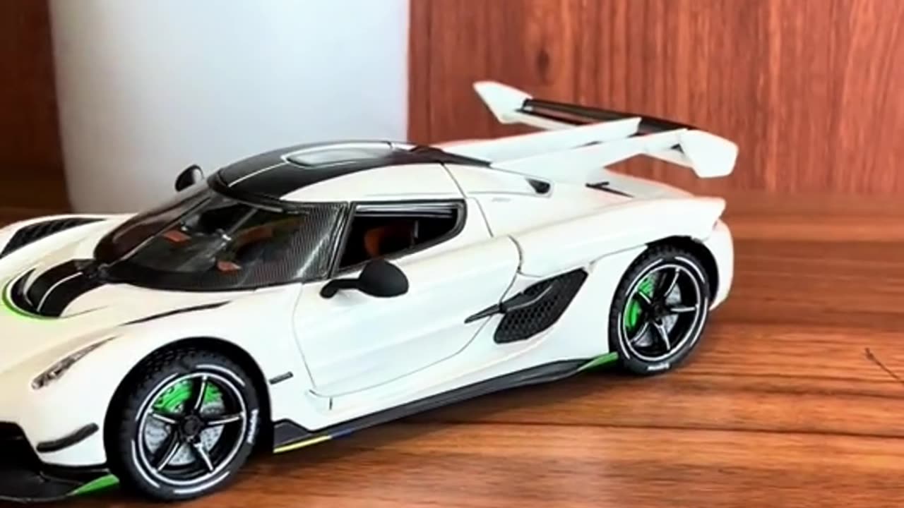 "Limited Time Offers for your wonderful November! 1:24 #koenigseggjesko is ready to checkout!"