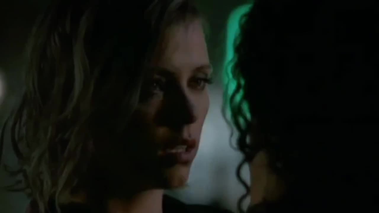 Kelly and Freya (The originals)