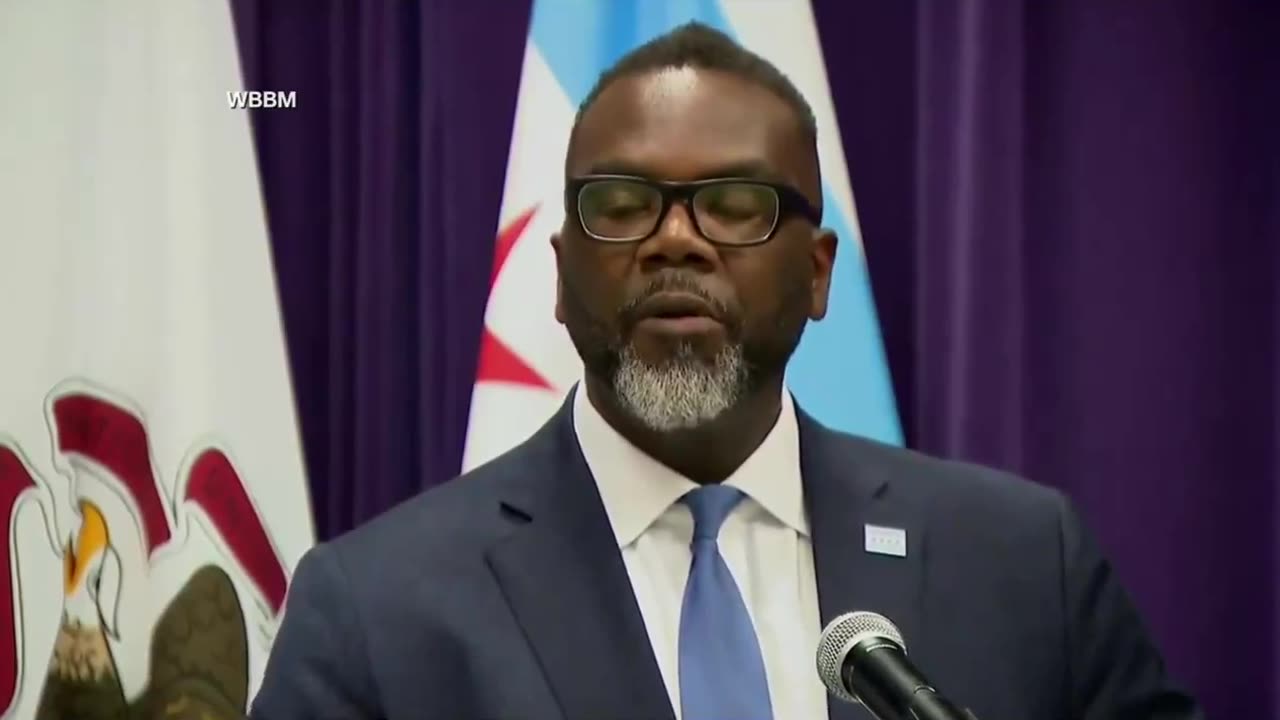 100 people were shot in Chicago last weekend Mayor Brandon Johnson blamed it on Richard Nixon