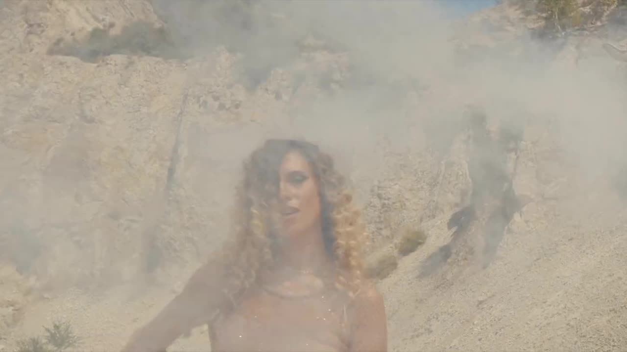 Tamiga & 2Bad - Tell Me | Official Video Extended