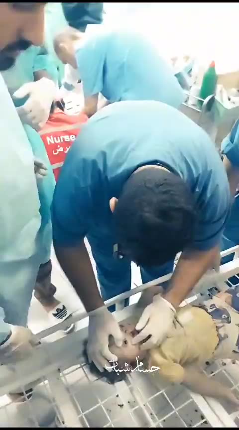 ►🇵🇸🇮🇱🚨‼Doctor tries CPR on unconscious baby Gazan girl. Israeli strikes again.