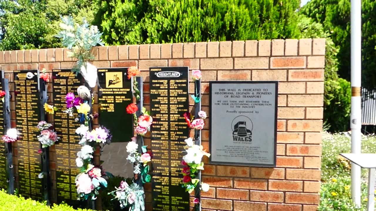 Tarcutta Truck Drivers Memorial - Billboard Battalion