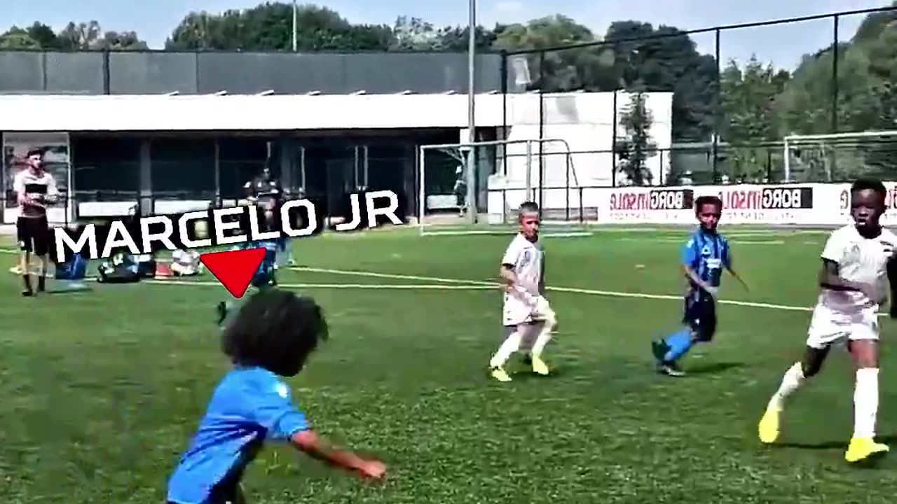 Ronaldo Jr VS Neymar Jr VS Messi Jr VS Marcelo VS De Bruyne | Mini Football Stars