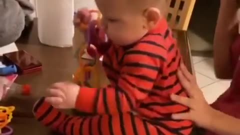 It's so funny, this little kid's video makes you sure to be happy and happy