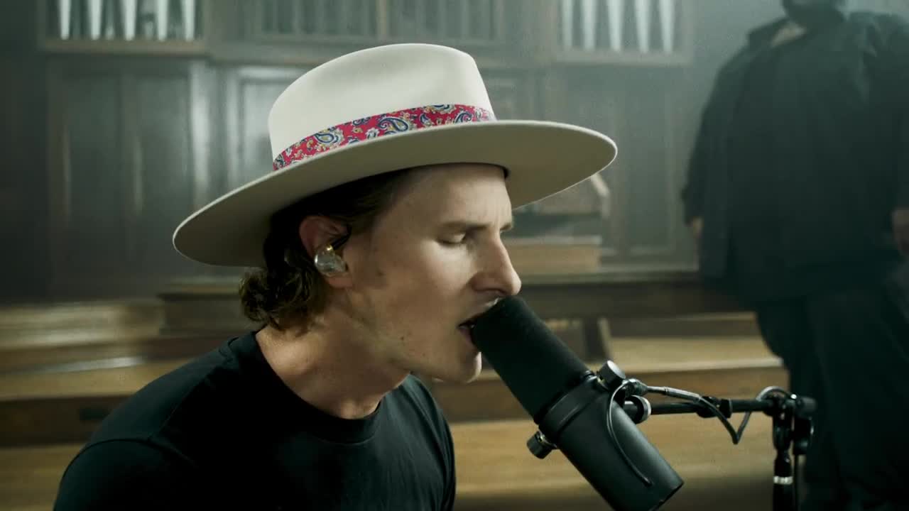 Stars Go Dim - You Know Me Better