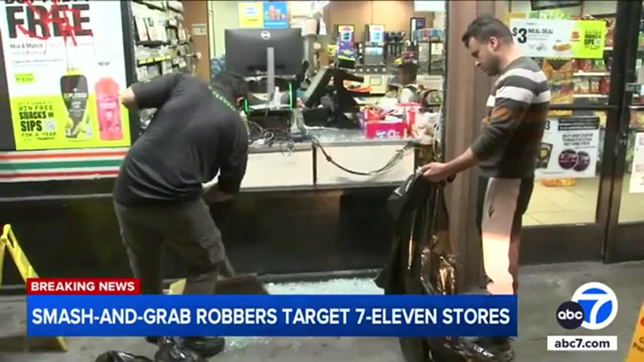 Thieves ransack two 7-Eleven stores in Hollywood within minutes