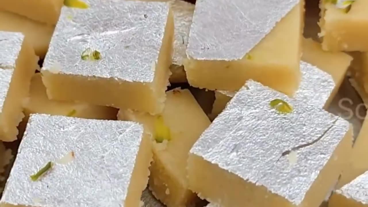 Suji ki barfi