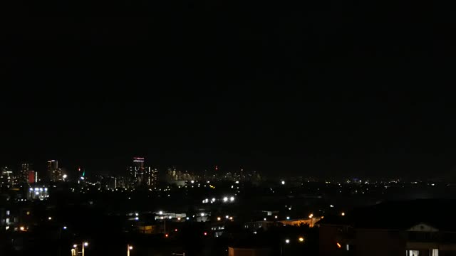 This 9 sec vid I capture 'something' over Sydney on the 22/06/22
