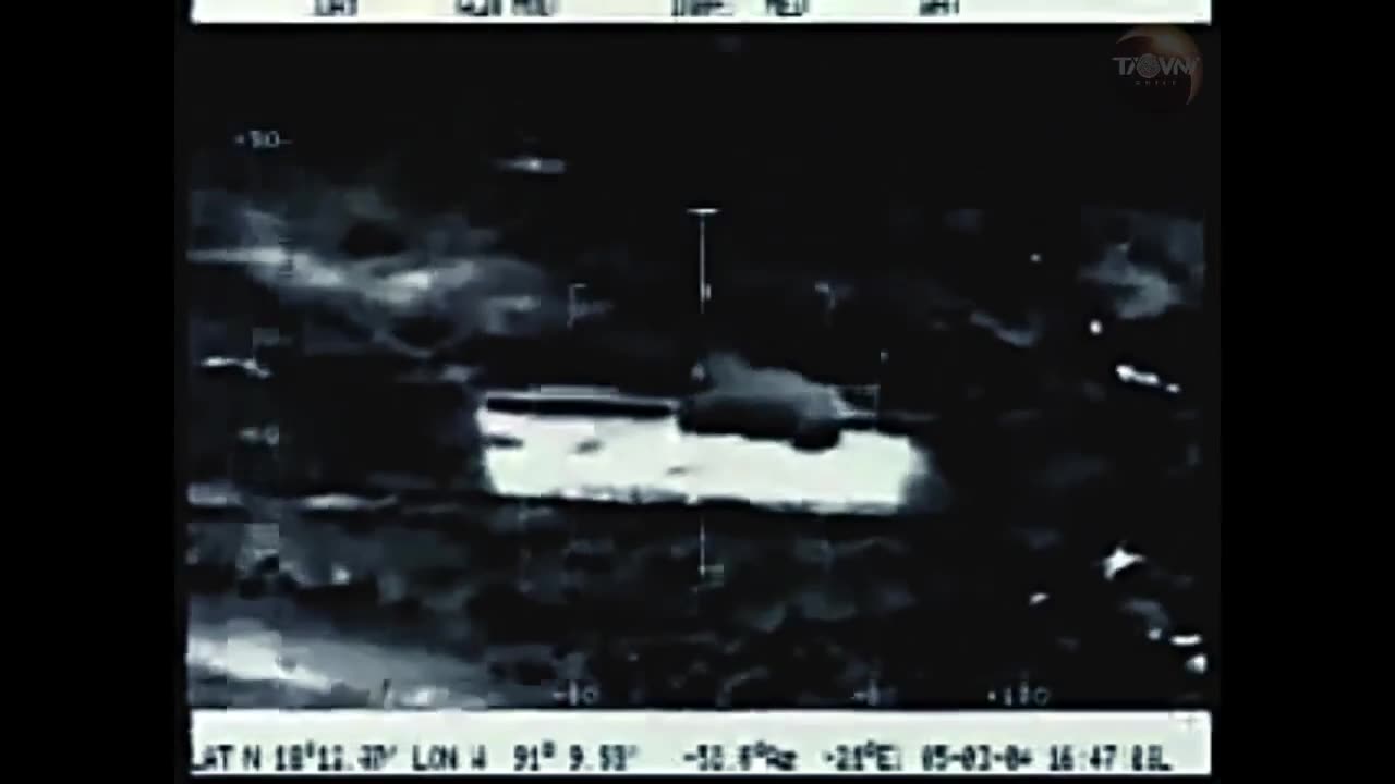 FULL VIDEO UFO INCIDENT CAMPECHE MEXICO - 16 UFOS FLY THE MEXICAN SKY