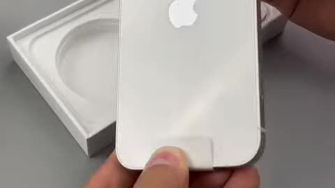 iPhone 13 White Unboxing short