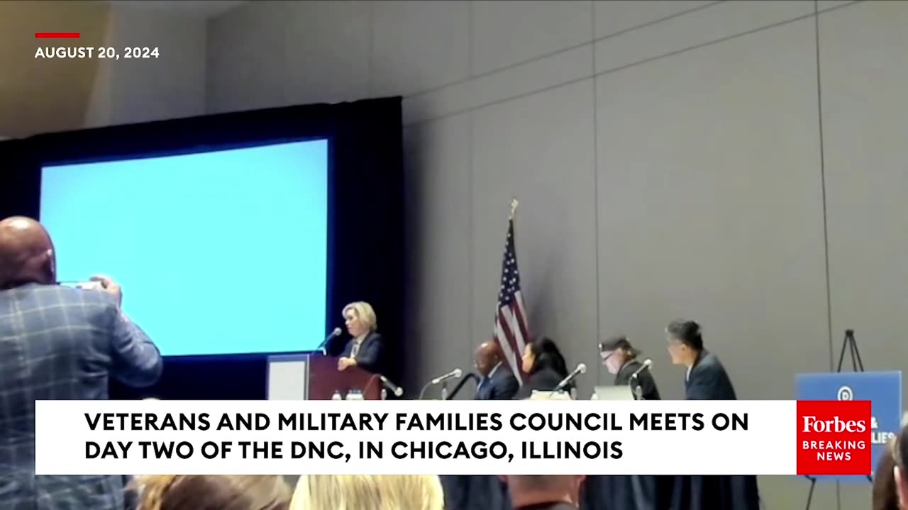 Gwen Walz Addresses Veterans And Military Families During A 2024 DNC Council Meeting