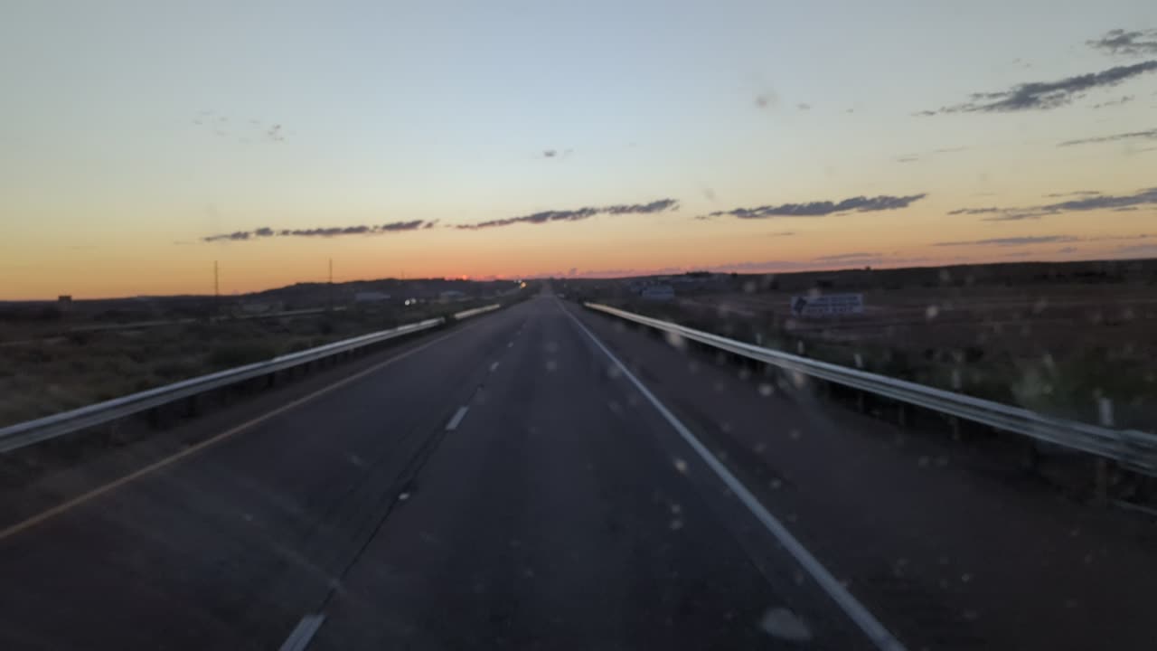 Trucking I-40 eastbound