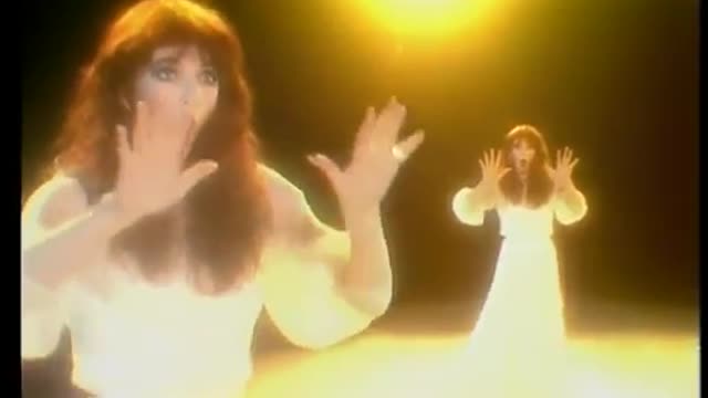 Kate Bush - Wuthering Heights