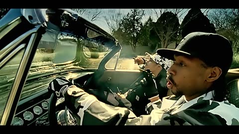 Chamillionaire - Ridin' (Official Music Video) ft. Krayzie Bone