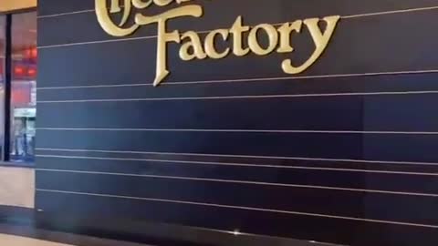 who created Ther Cheesecake Factory's Brown Bread