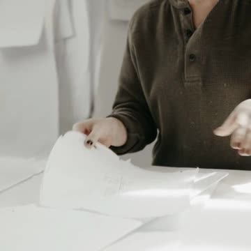 Exploring Alternative Investments: Beyond Stocks and Bonds