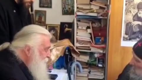 "Dumnezaul" lui Elpidie Ereticul Ecumenist SUSTINE EREZIA "Biserica papistasa", 8 octombrie 2023