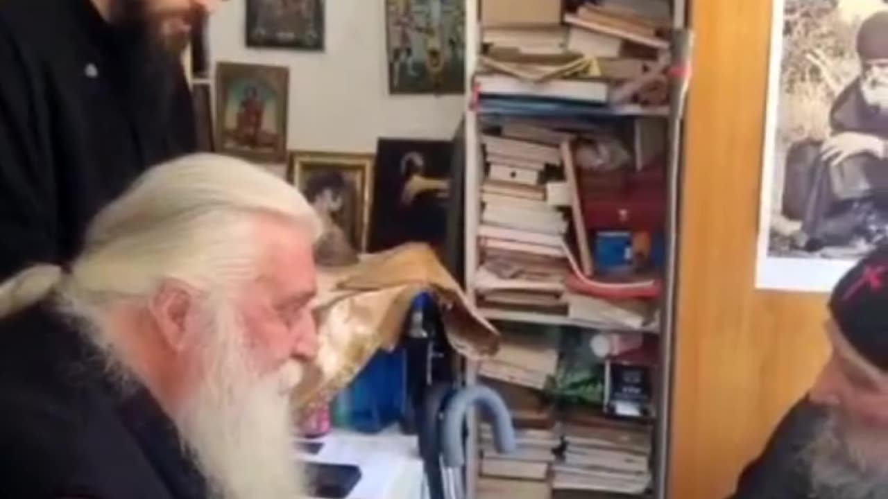 "Dumnezaul" lui Elpidie Ereticul Ecumenist SUSTINE EREZIA "Biserica papistasa", 8 octombrie 2023