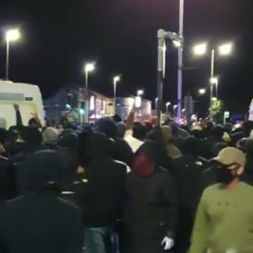 Ongoing situation in Leicester England as Muslims and Hindus battle it out on the streets