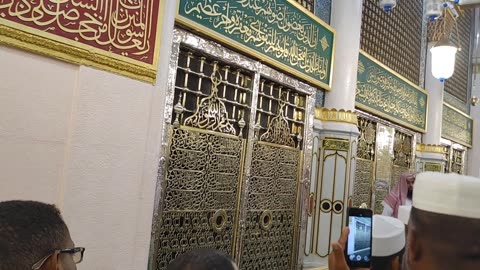 Masjid e nabvi live