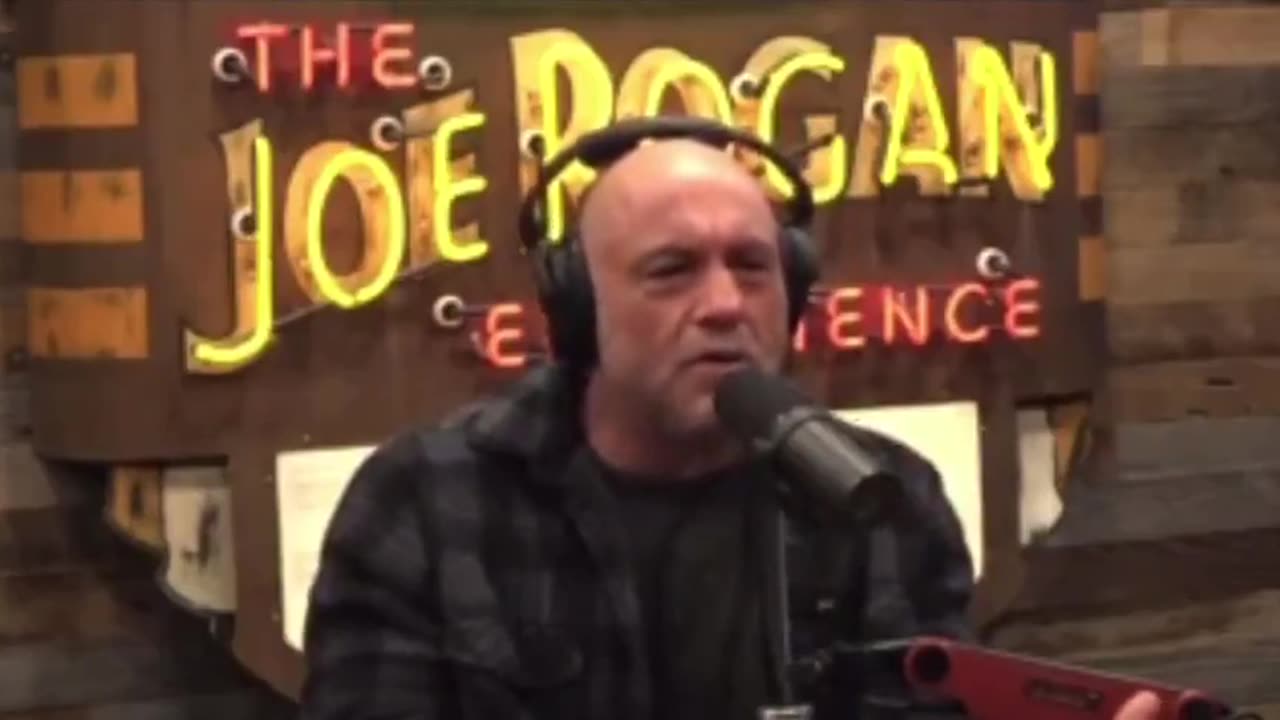 Joe Rogan Goes Off on "Communist" California (Language Warning)!