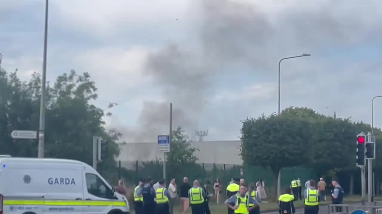 Crown paints building on fire again in Coolock